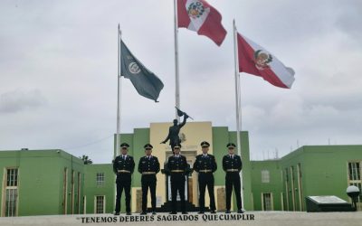 CADETES DEL COLEGIO MILITAR VISITAN LA ESCUELA MILITAR DE CHORRILLOS
