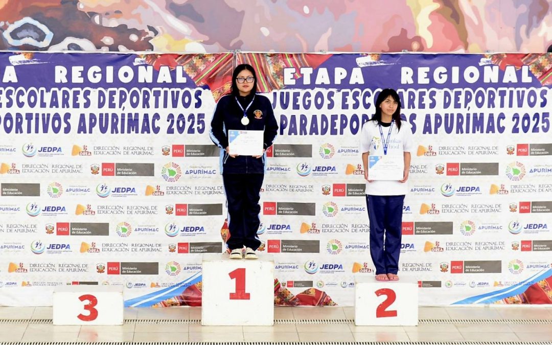COLEGIO MILITAR «ANCCOHUAYLLO» CLASIFICA A LA MACROREGIONAL EN NATACIÓN