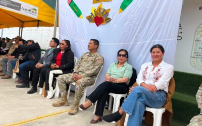 DOCENTES DEL COLEGIO MILITAR ANCCOHUAYLLO RECIBEN UN MERECIDO HOMENAJE POR EL DÍA DEL MAESTRO