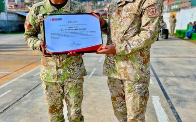 RECONOCIMIENTO AL BRIGADIER GENERAL DEL COLEGIO MILITAR “ANCCOHUAYLLO”
